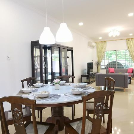Nansang One Homestay 8Pax 4Rooms Sibu Εξωτερικό φωτογραφία